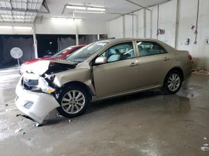 Toyota Corolla BASE 1.8L 4 2010