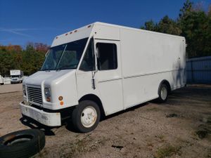 Freightliner Business Class M2 M LINE WALK-IN VAN 6.7L 6 2006
