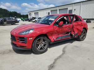 Porsche Macan 2.0L 4 2020