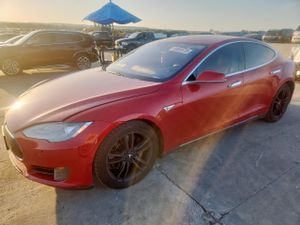Tesla Model S 70D 2015