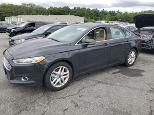 Ford Fusion SE 1.6L 4 2013