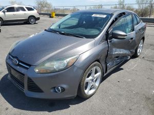 Ford Focus TITANIUM 2.0L 4 2014