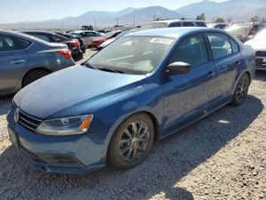 Volkswagen Jetta SE 1.8L 4 2015