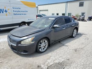 Nissan Maxima S 3.5L 6 2009