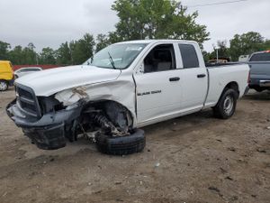 Dodge RAM ST 4.7L 8 2012