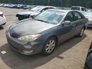 Toyota Camry LE 3.0L 6 2005