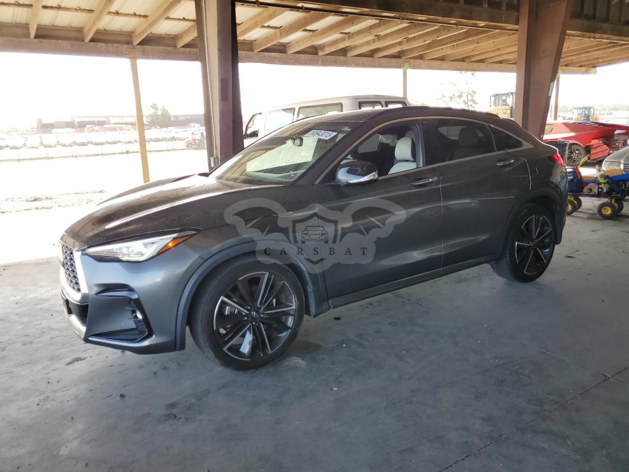 Infiniti QX50 ESSENTIAL 2.0L 4 2022