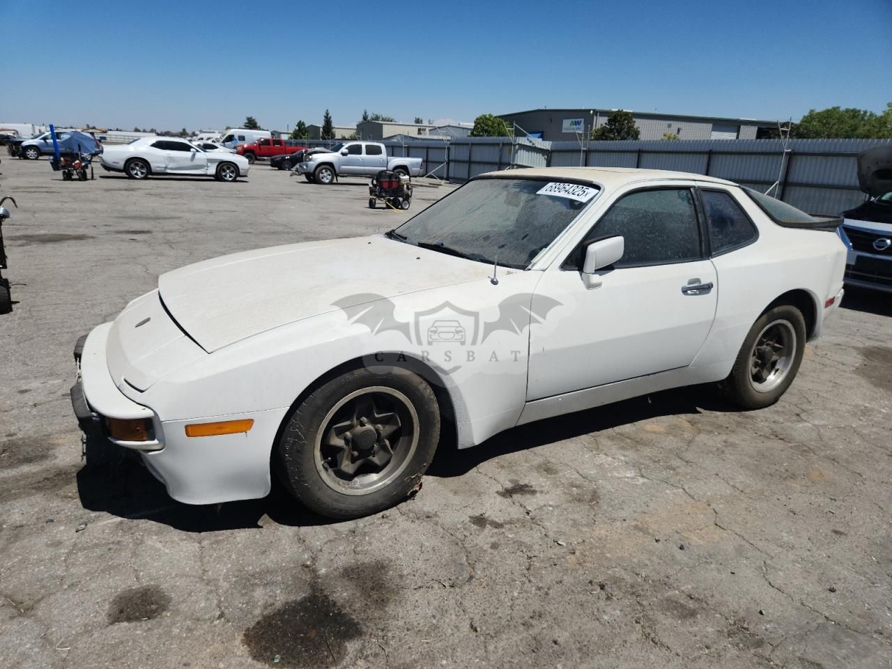 Porsche 944 2.5L 4 1983