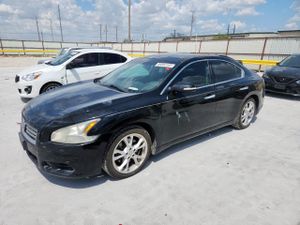 Nissan Maxima S 3.5L 6 2012