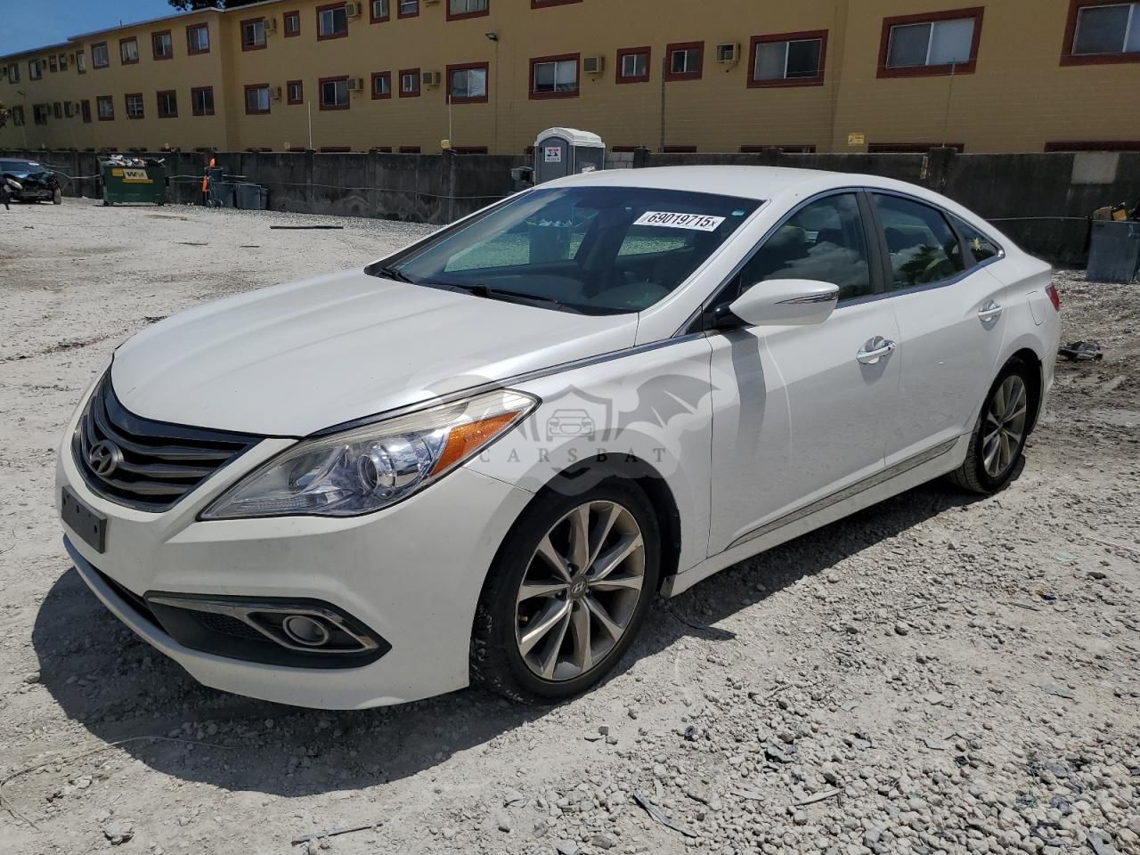 Hyundai Azera 3.3L 6 2015