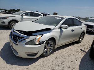 Nissan Altima 2.5 2.5L 4 2015
