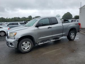 Toyota Tundra DOUBLE CAB SR5 4.6L 8 2012