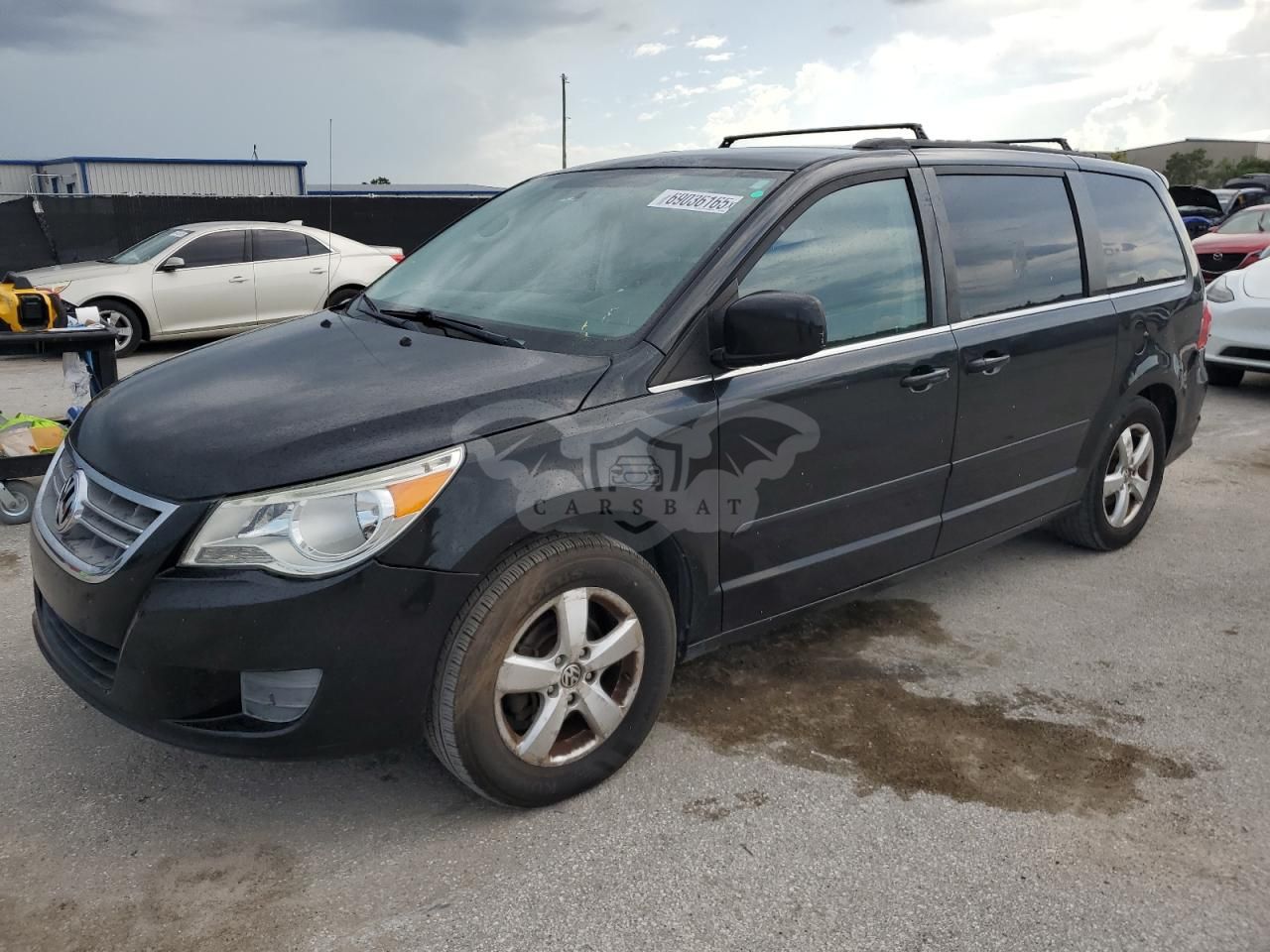 Volkswagen Routan SE 3.6L 6 2011