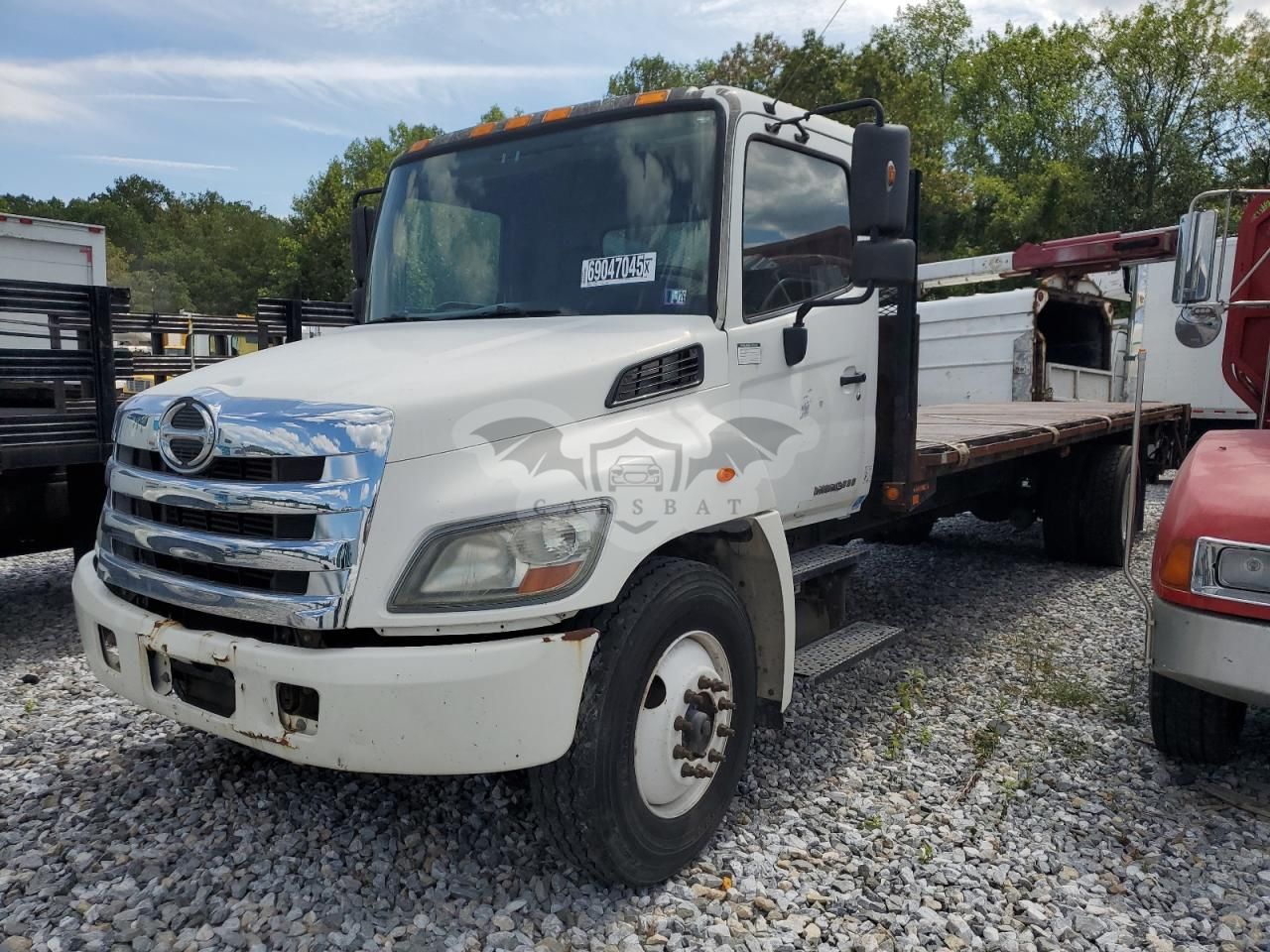 Hino Motors 338 7.6L 6 2013