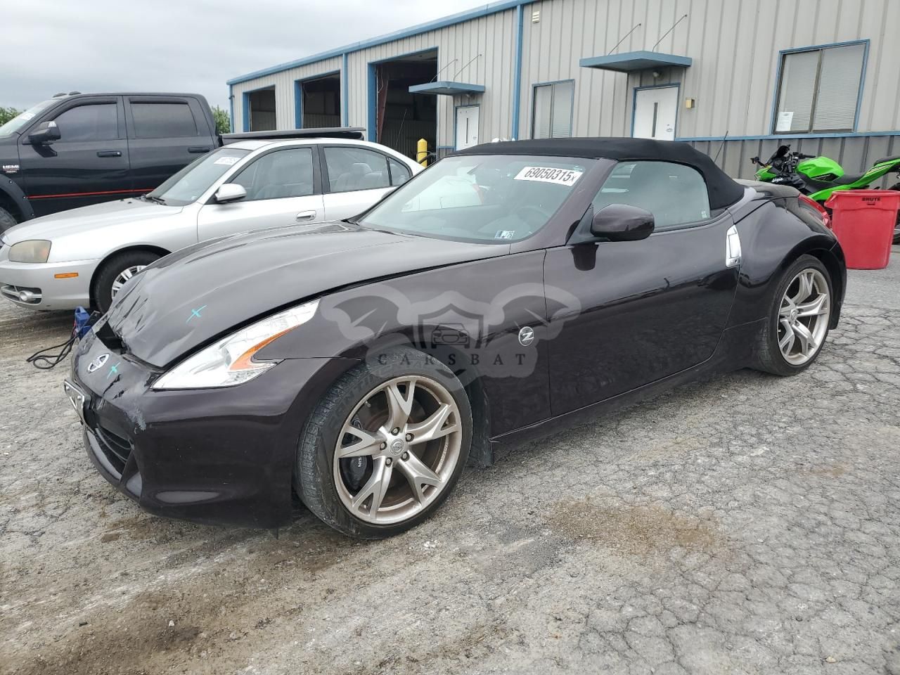 Nissan 370z 3.7L 6 2010