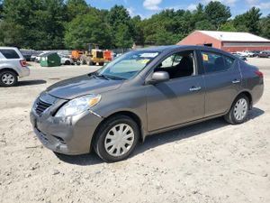 Nissan Versa S 1.6L 4 2012