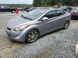 Hyundai Elantra GLS 1.8L 4 2013