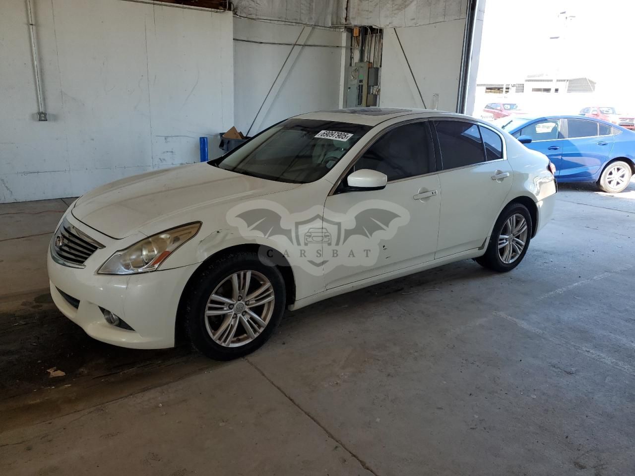 Infiniti G25 2.5L 6 2011