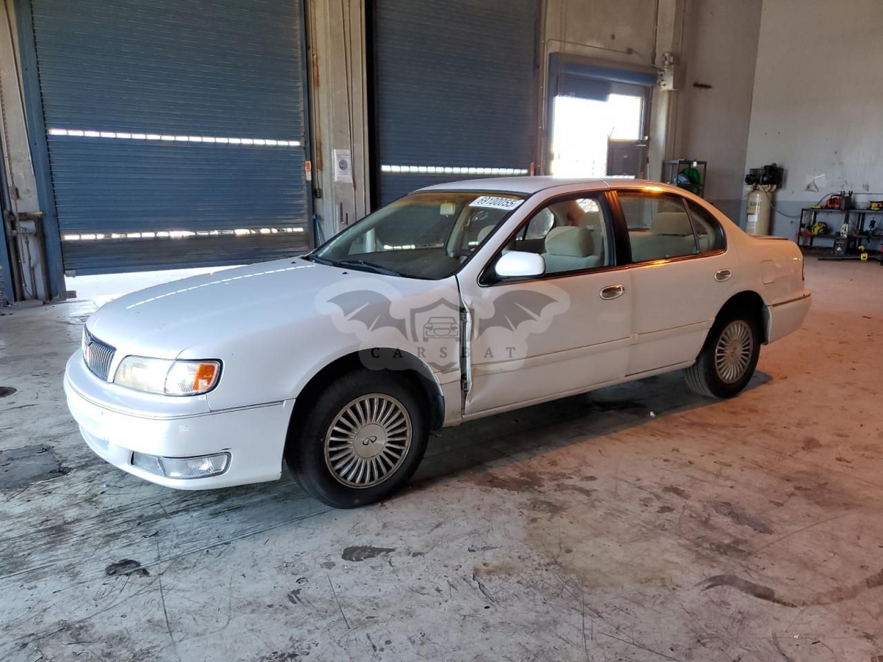 Infiniti I30 3.0L 6 1996