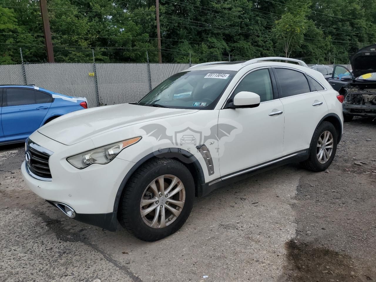 Infiniti QX70 3.7L 6 2014