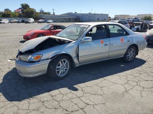 Toyota Camry LE 3.0L 6 2000