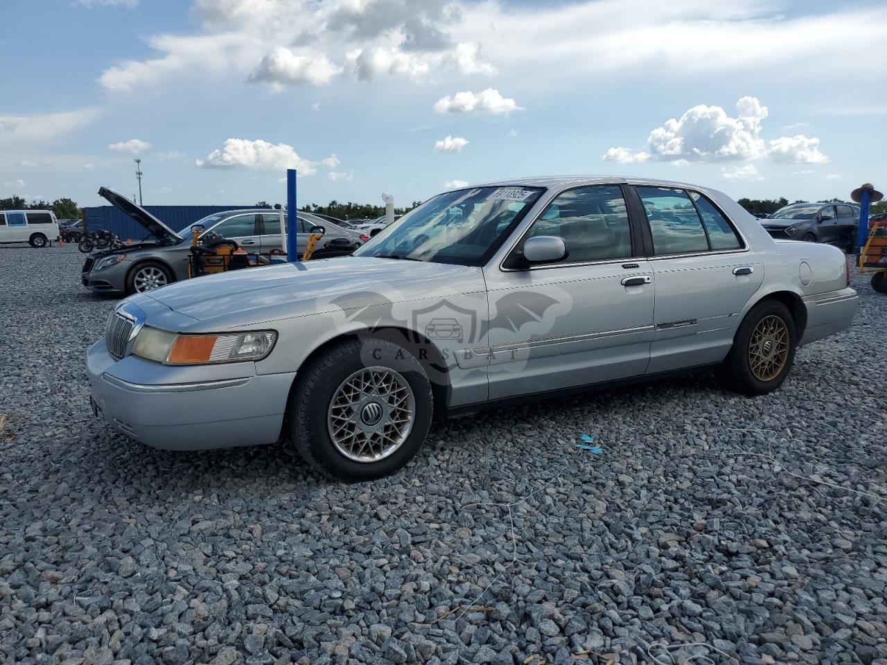Mercury Grand Marquis GS 4.6L 8 2002