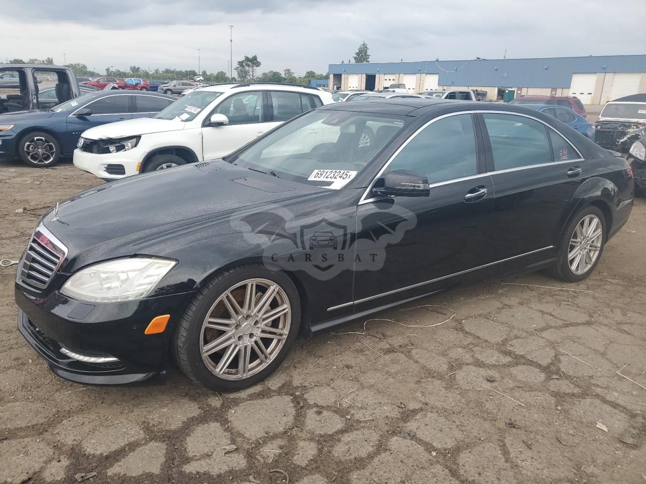 Mercedes-Benz S 550 4MATIC 4.6L 8 2012