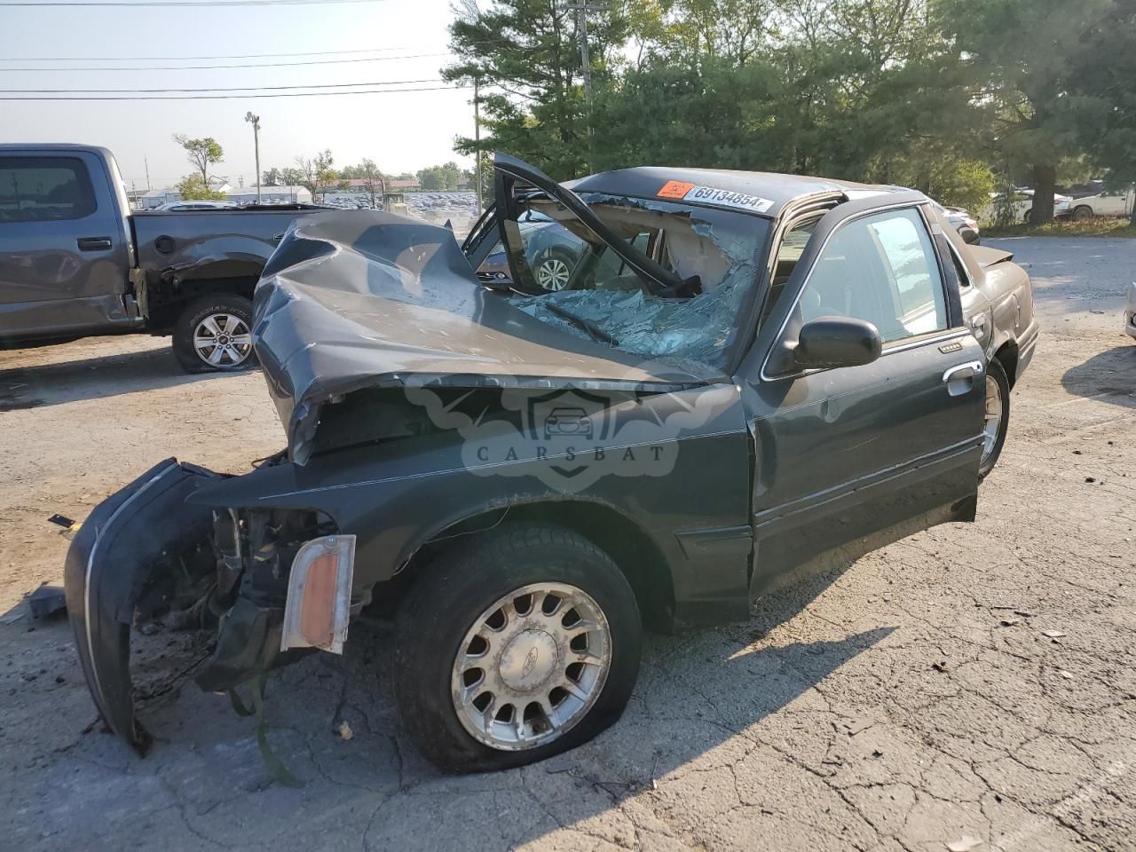 Ford Crown LX 4.6L 8 1999