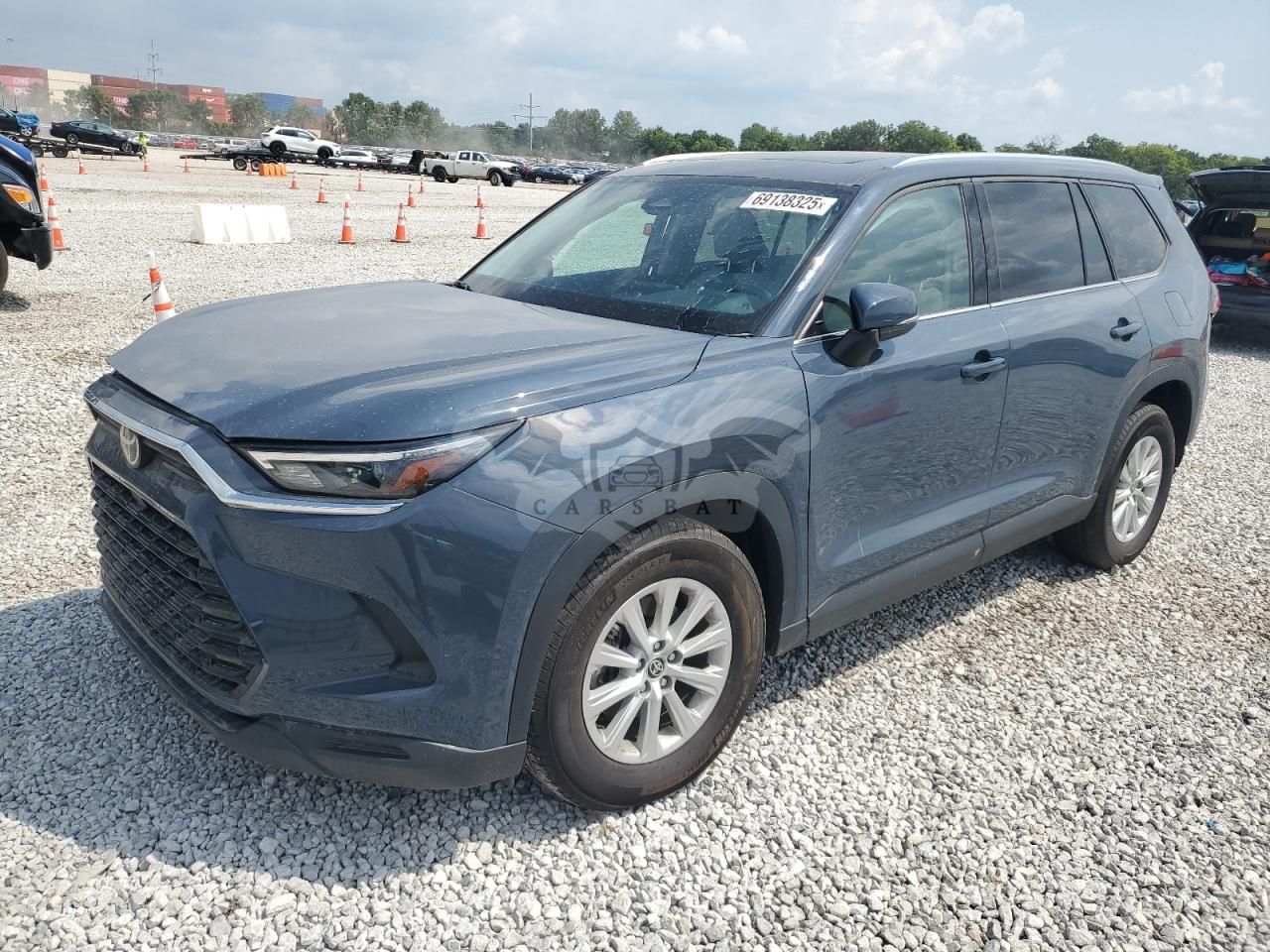 Toyota Grand Highlander XLE 2.4L 4 2024