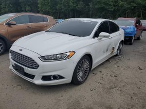 Ford Fusion TITANIUM 2.0L 4 2015