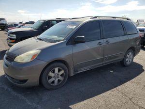 Toyota Sienna CE 3.3L 6 2005