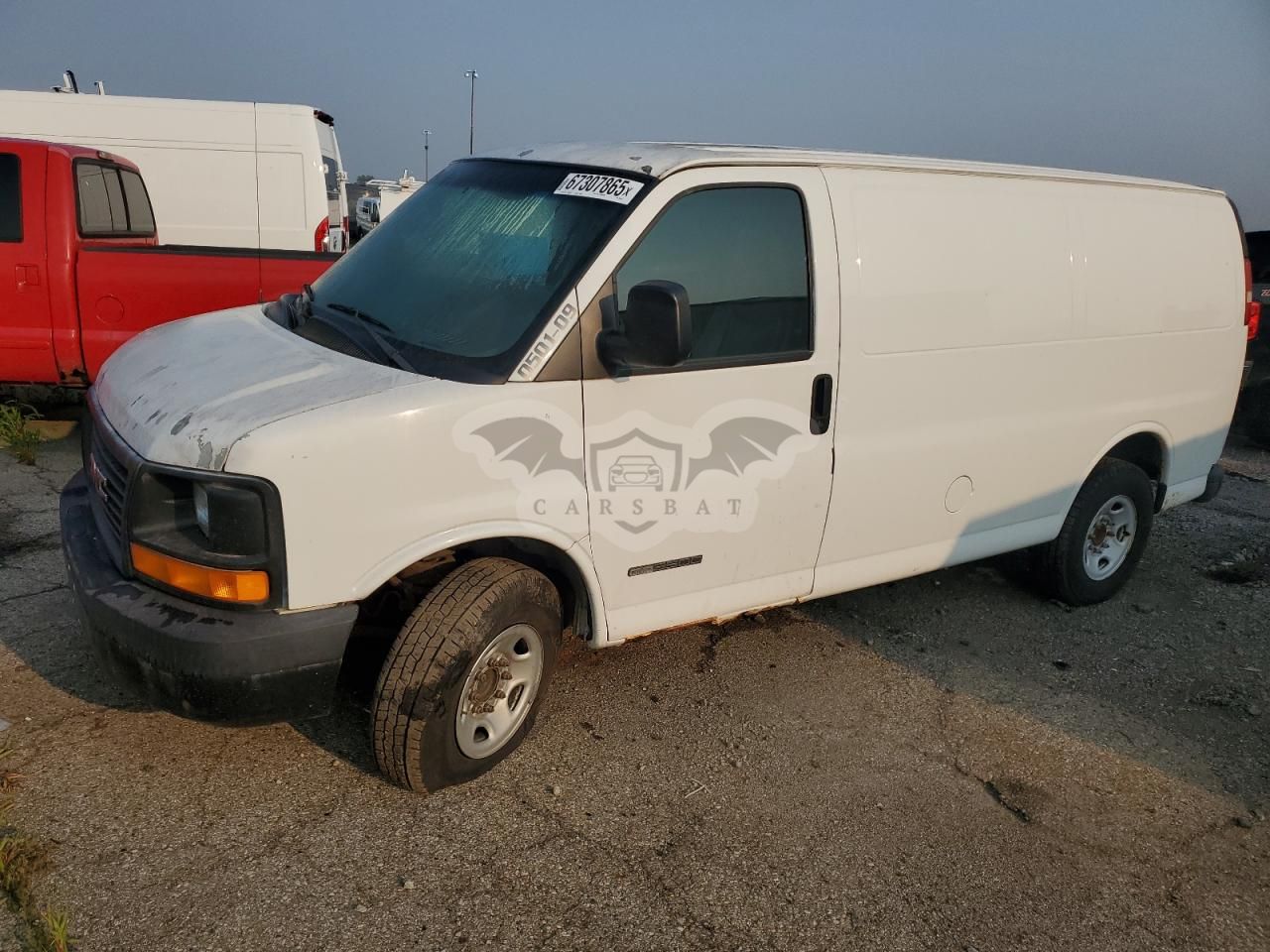 GMC Savana G3500 6.0L 8 2005