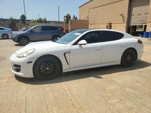 Porsche Panamera S 4.8L 8 2010