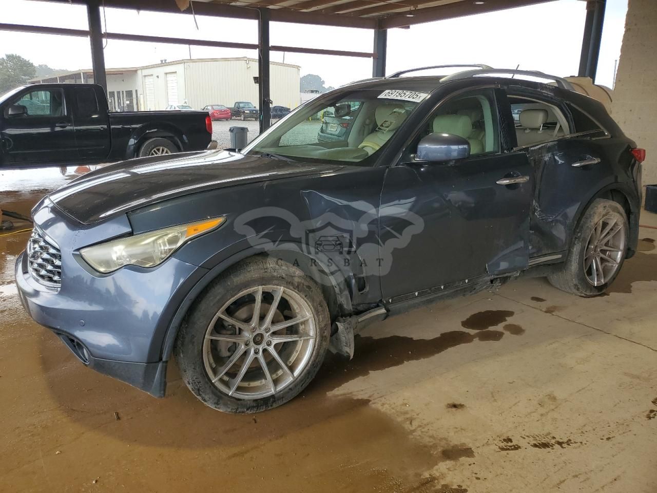 Infiniti FX 3.5L 6 2011