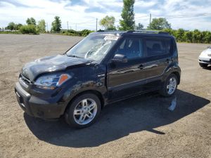 Kia Soul + 2.0L 4 2011