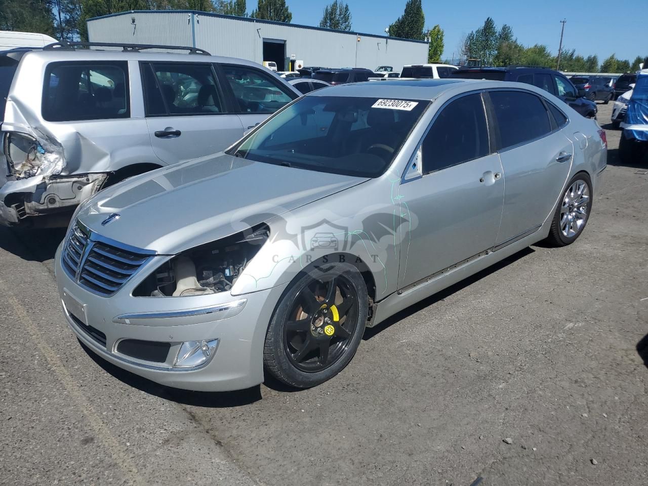Hyundai Equus SIGNATURE 5.0L 8 2013