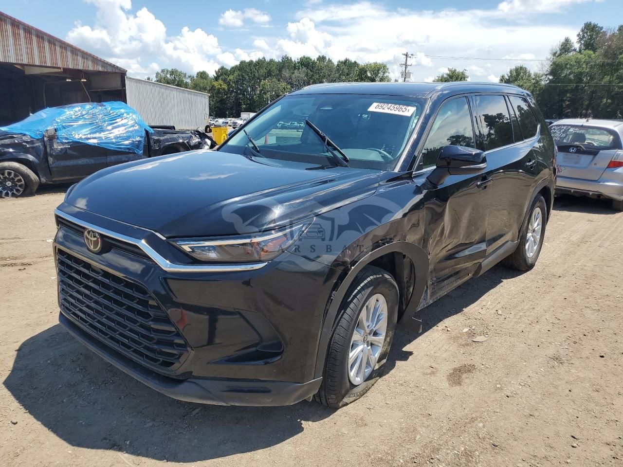 Toyota Grand Highlander XLE 2.4L 4 2024
