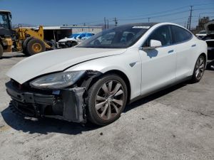 Tesla Model S 2014
