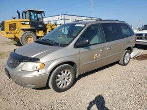 Chrysler Town & Country LX 3.3L 6 2002