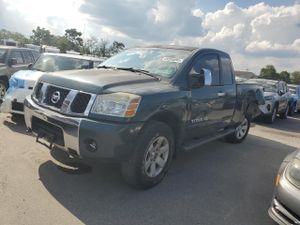 Nissan Titan XE 5.6L 8 2005