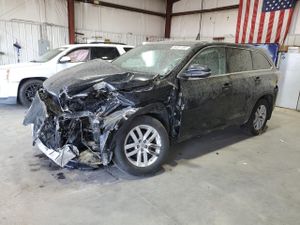 Toyota Highlander LE 3.5L 6 2015
