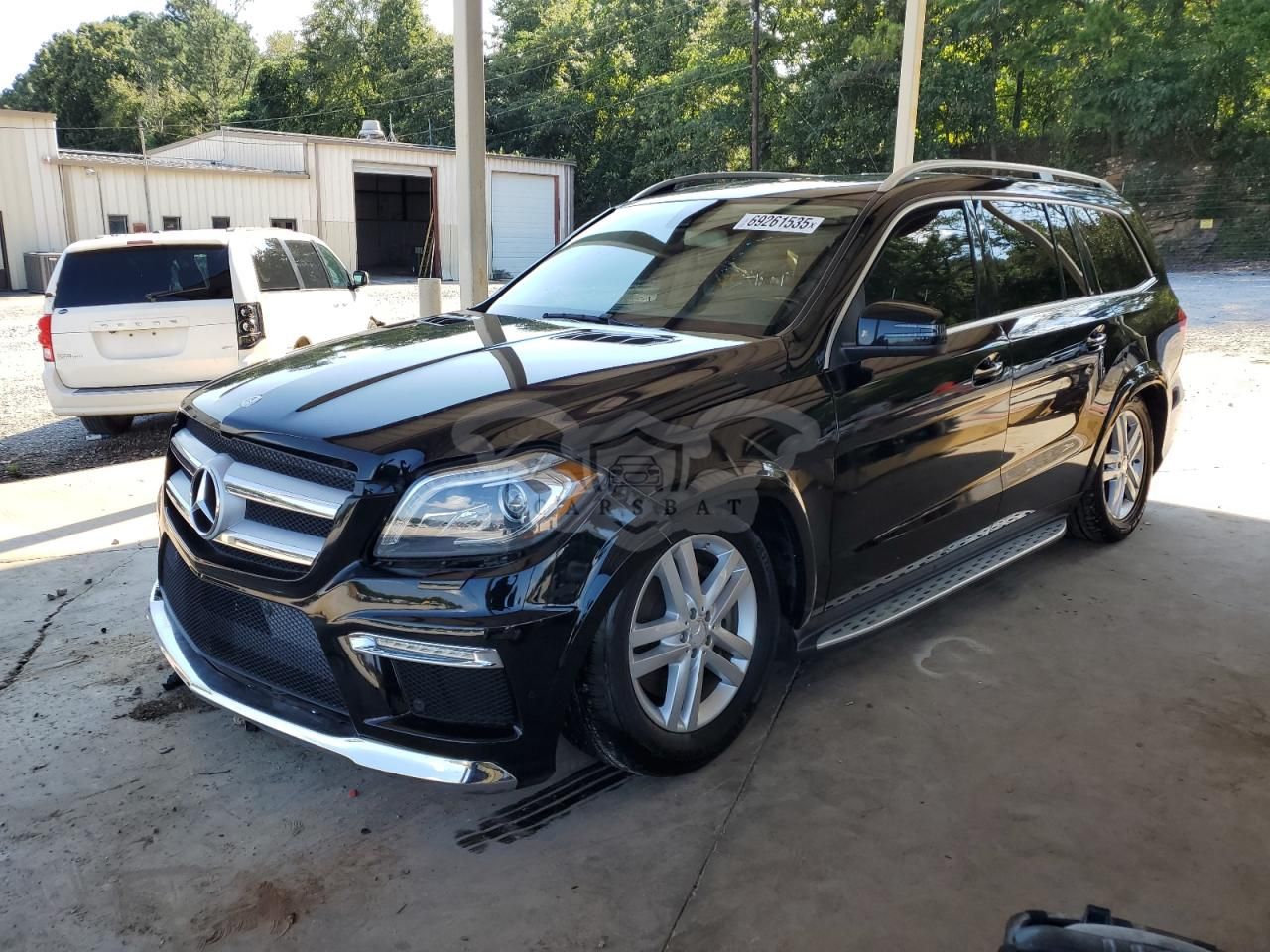 Mercedes-Benz GL 550 4MATIC 4.6L 8 2013