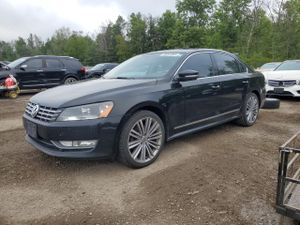 Volkswagen Passat SE 2 L 4 2015