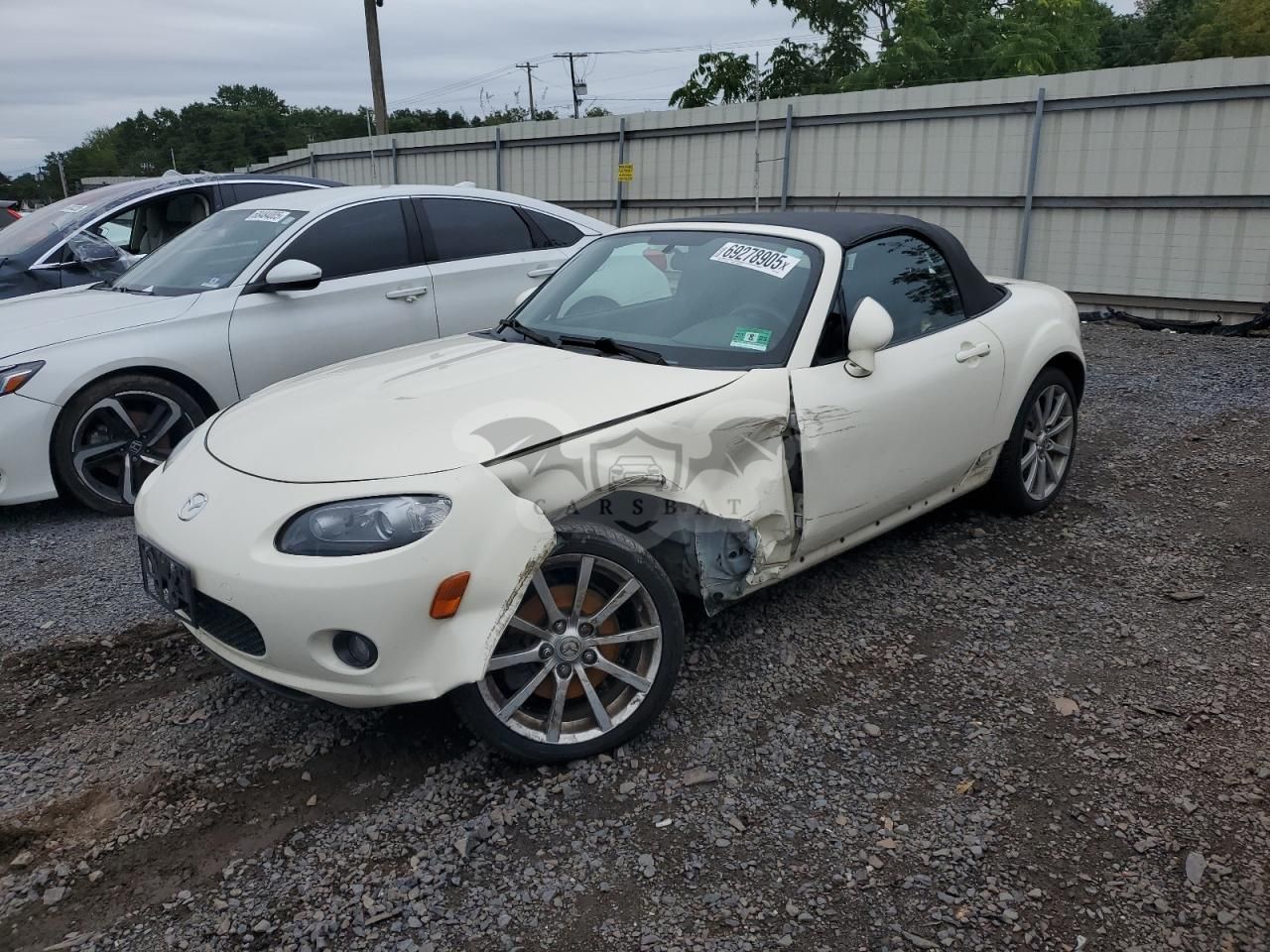 Mazda MX-5 (Miata) 2.0L 4 2008