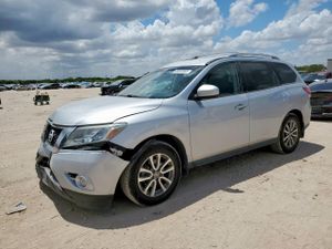 Nissan Pathfinder S 3.5L 6 2013