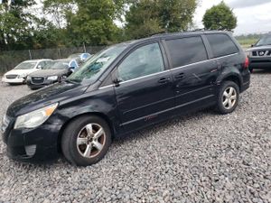 Volkswagen Routan SE 3.6L 6 2011