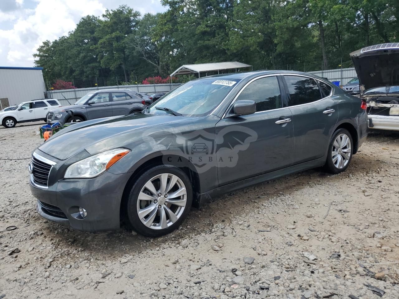 Infiniti M37 3.7L 6 2011
