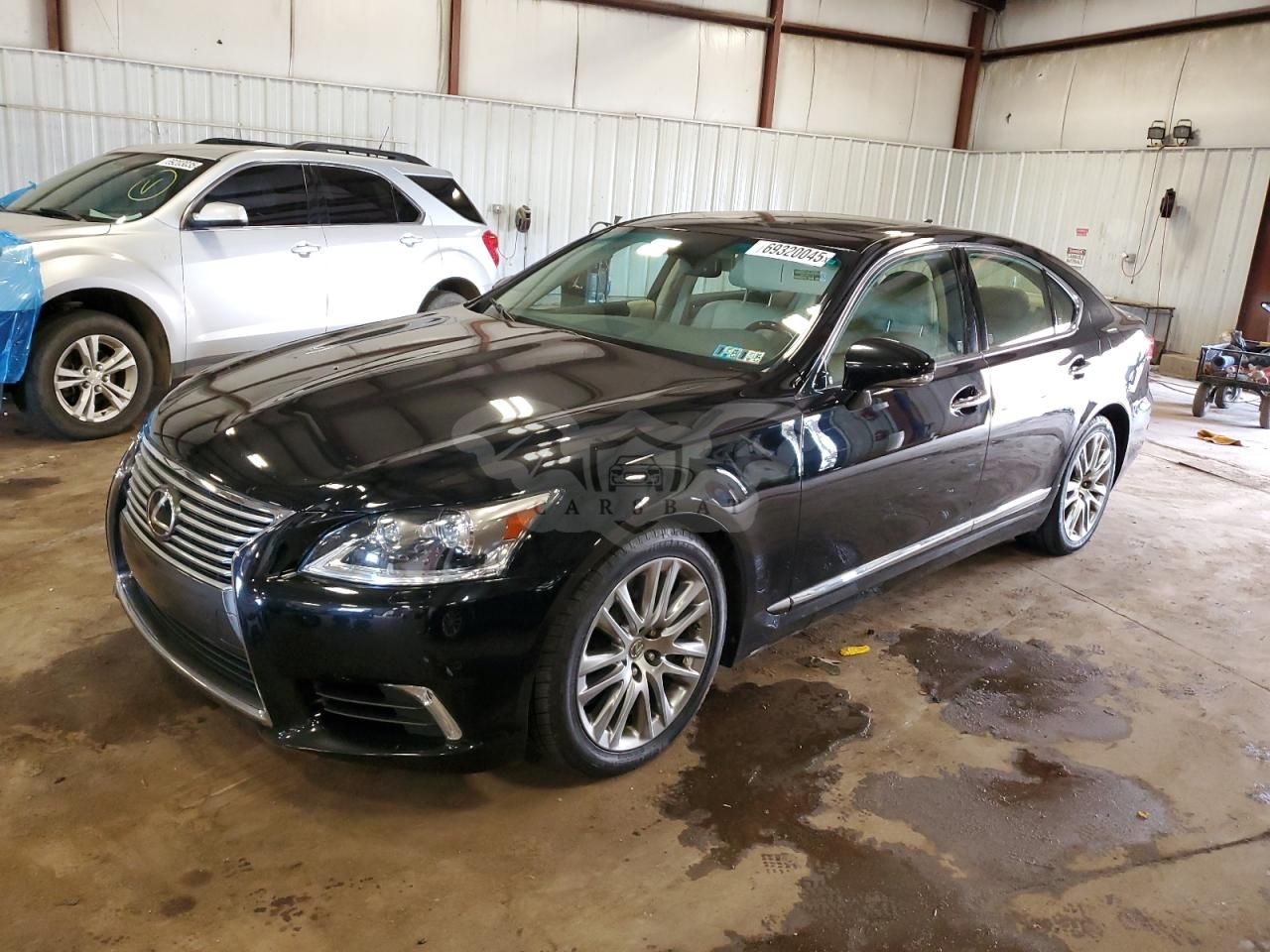 Lexus LS 460 4.6L 8 2014