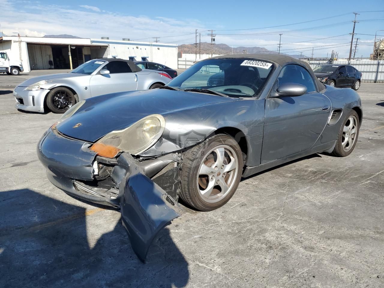 Porsche Boxster 2.7L 6 2001