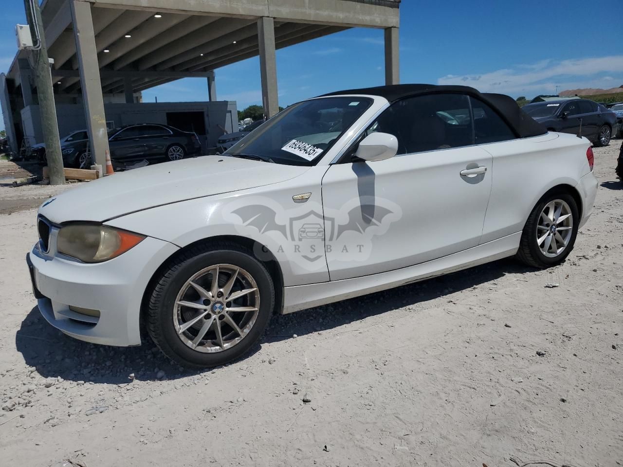 BMW 1 Series I 3.0L 6 2011